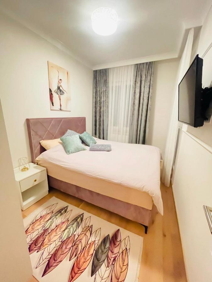 شقة Stan Na Dan "Apartman Purple" بانيا لوكا المظهر الخارجي الصورة